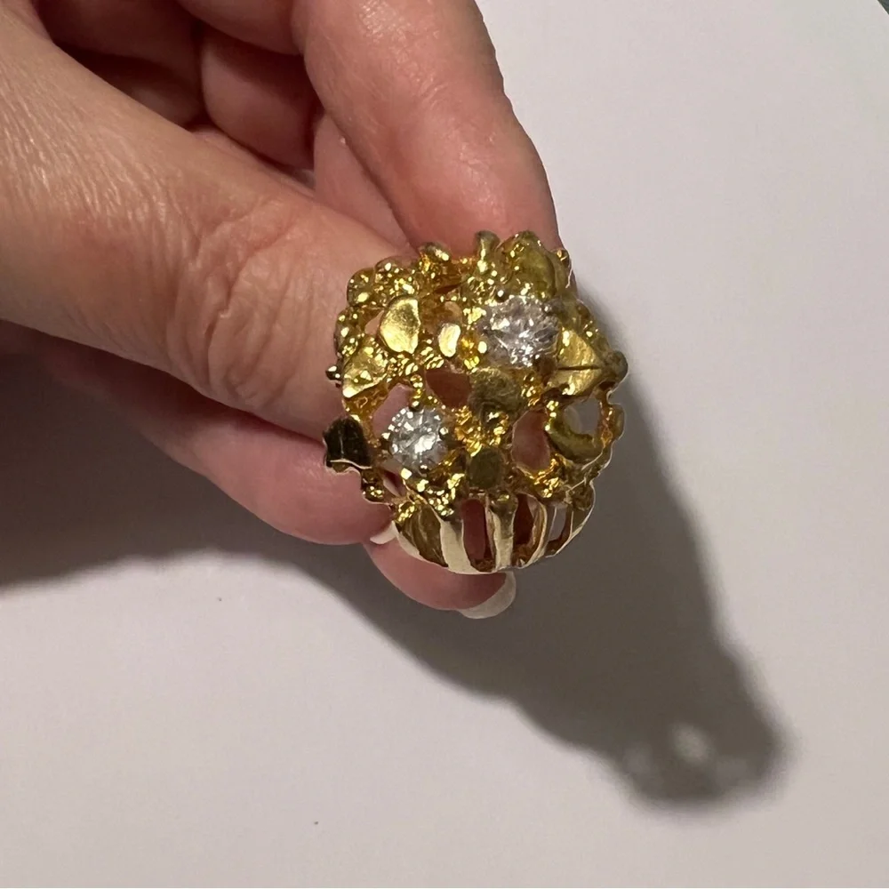 Vintage Men’s Gold Tone Nugget Cluster Ring with Clear Stone Accents - Size 11